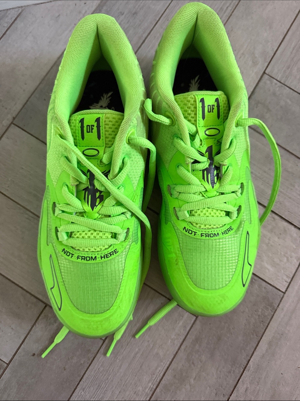 Puma Mello Kids Neon Lime Green Lace-Up Sneakers